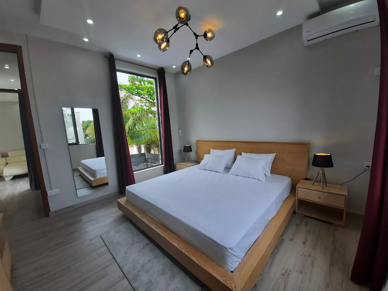 4 Bedrooms - Up to